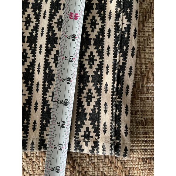 DG2 by Diane Gilman Tan and Black casual cotton blend ikat print pant SZ 10 P - Picture 6 of 6